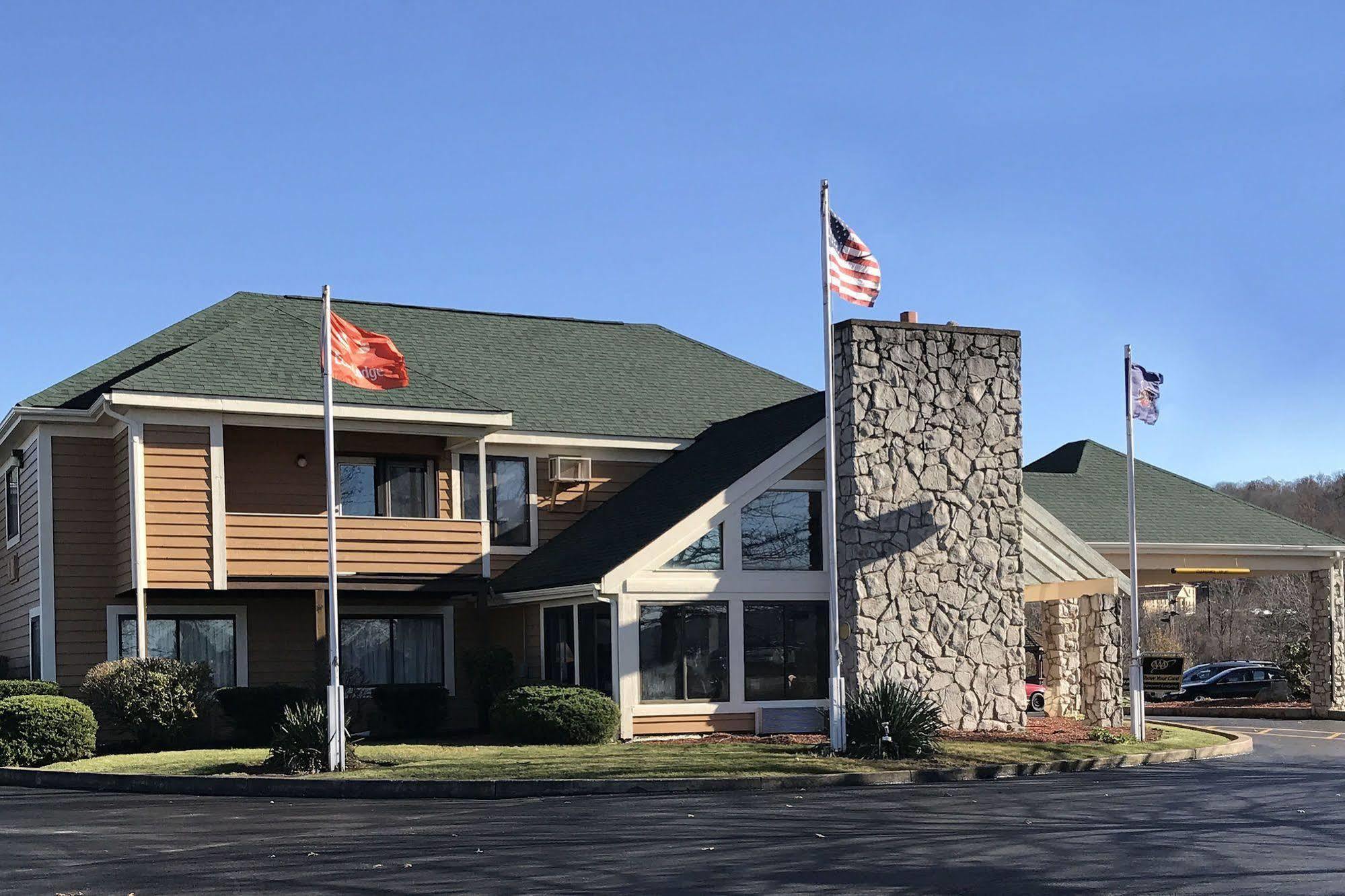 Quality Inn 2*
